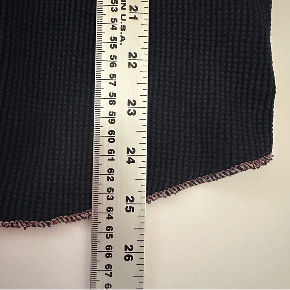 American Eagle Men’s Blue Weave Long Sleeve Tee Medium - Picture 8 of 9